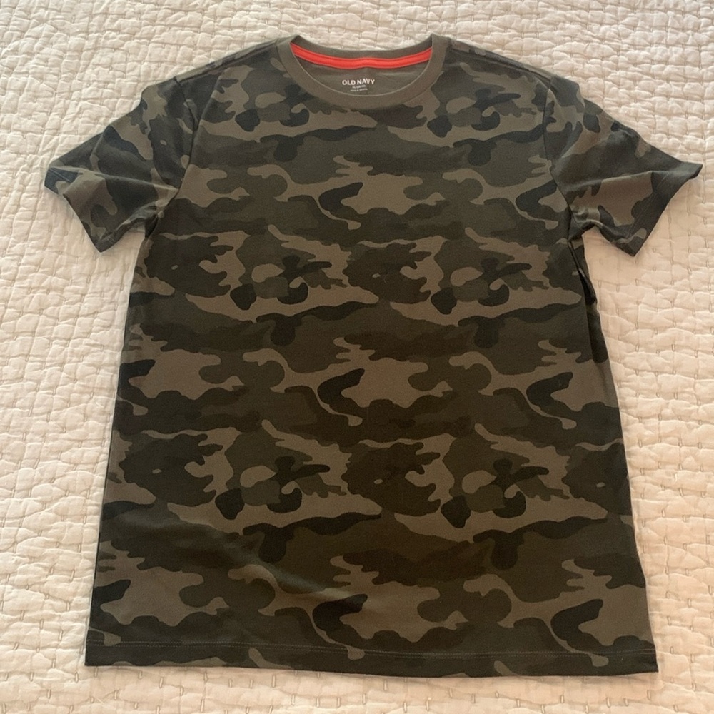 Old Navy Kids Camo Tee Shirt, Size XL (14-16)